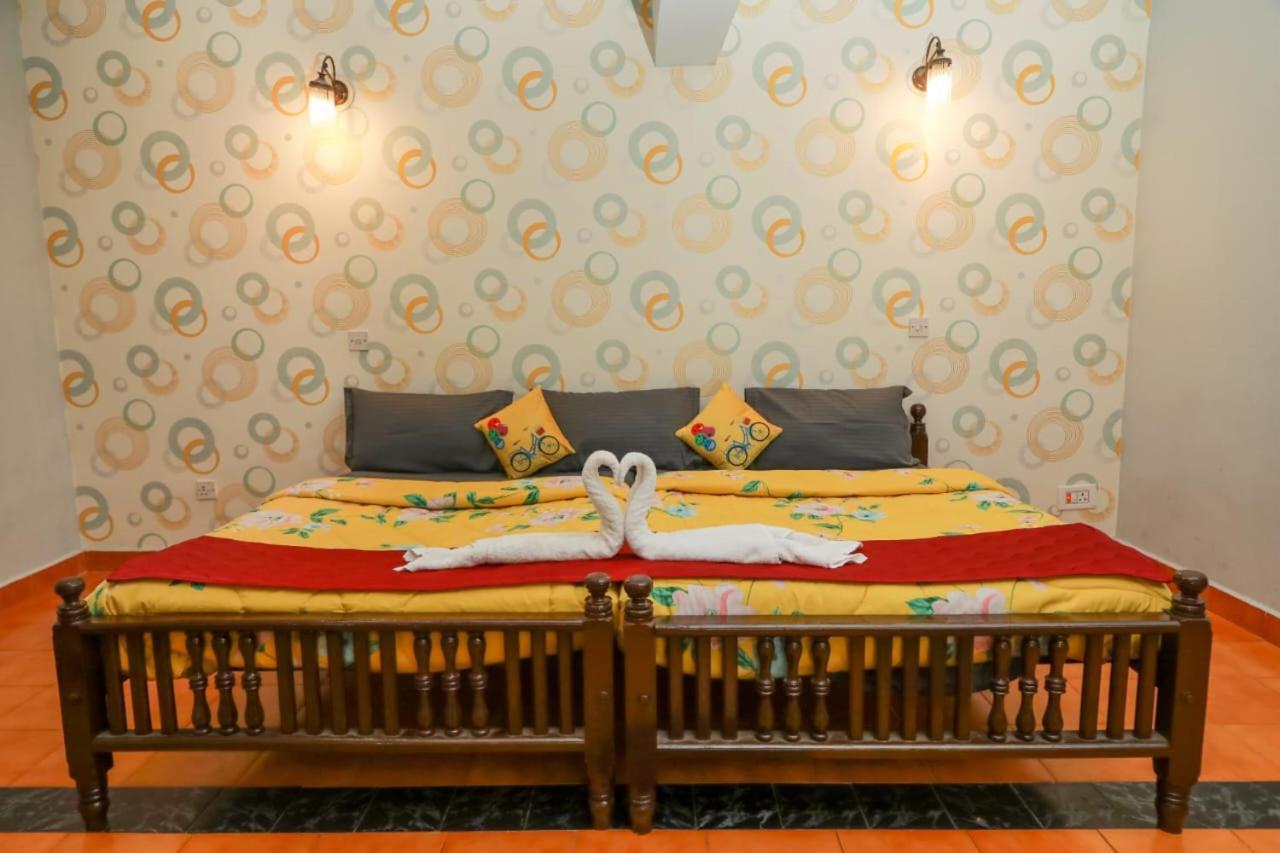 Hotel Bob Leisure Utakamand Zewnętrze zdjęcie