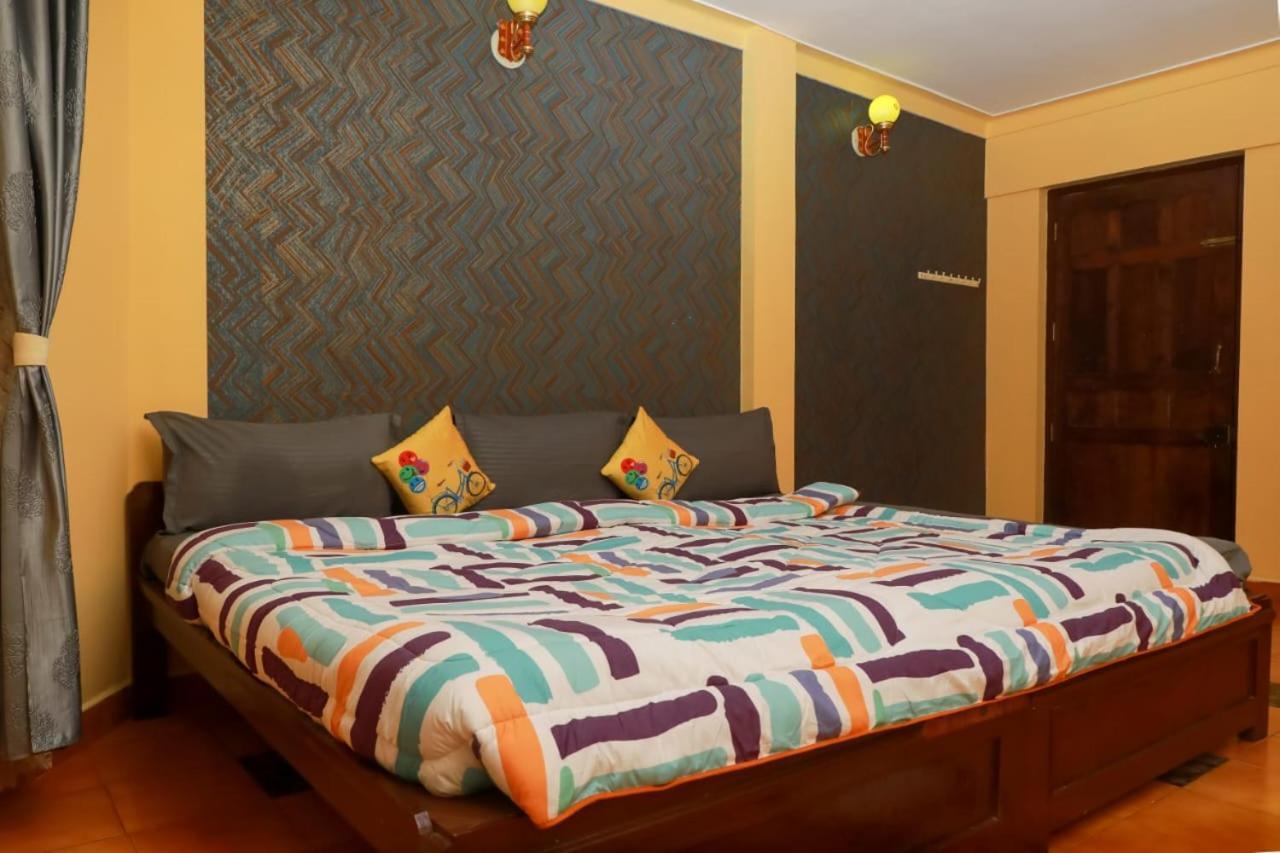 Hotel Bob Leisure Utakamand Zewnętrze zdjęcie
